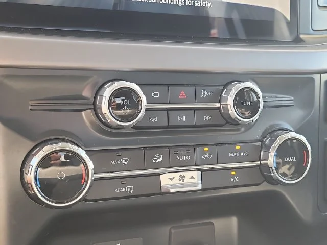 Used 2025 Gray Ford XLT image 24