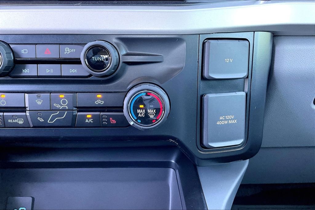 New 2026 Ford Super Duty F-250 XLT 4D Crew Cab