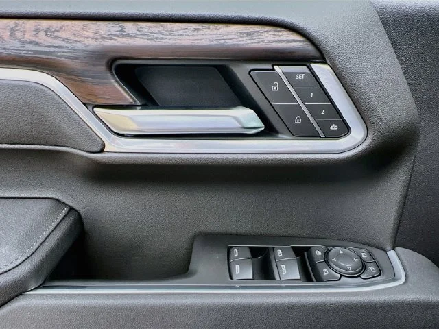 2026 GMC Sierra 1500 SLT - Photo 13