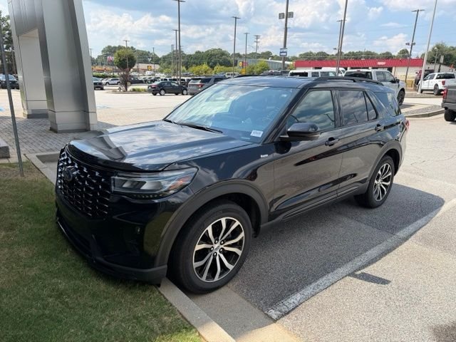 Used 2025 Black Ford ST-Line image 2