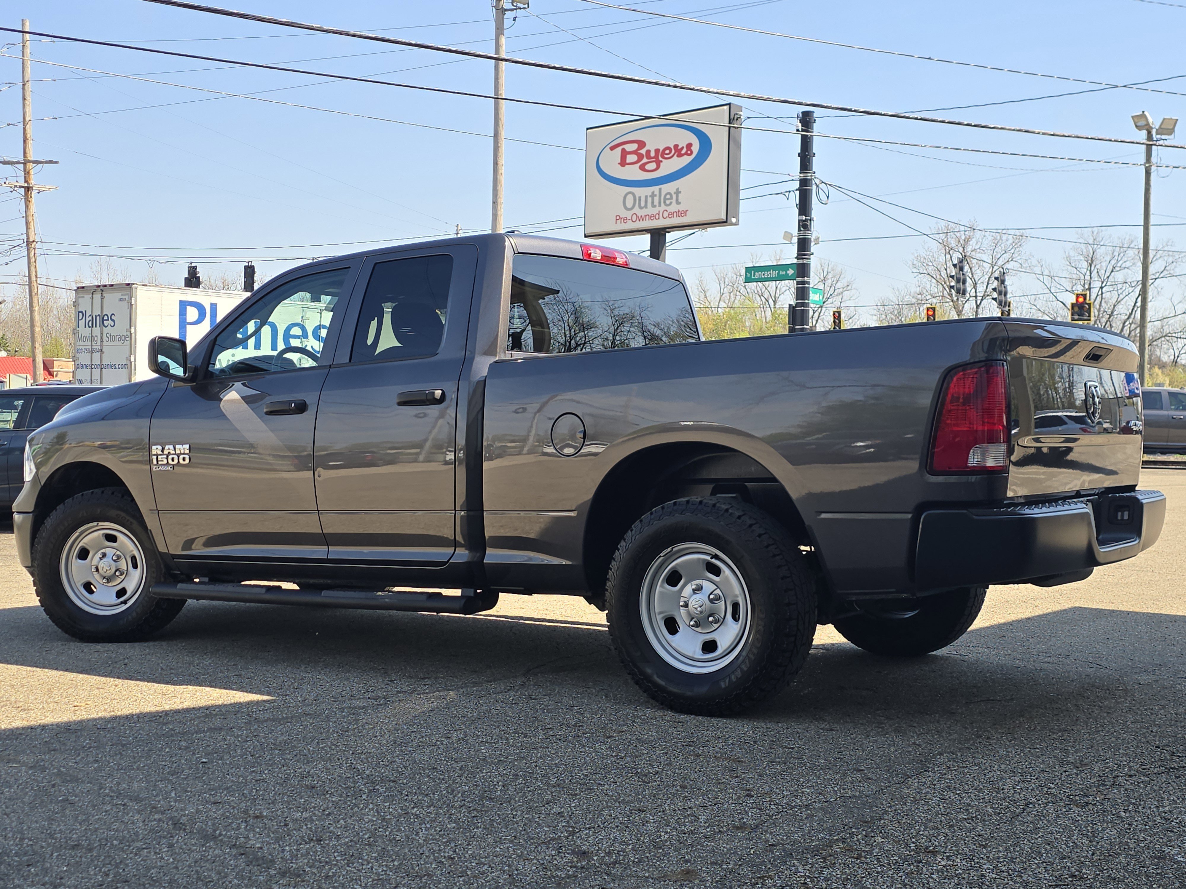 Used 2024 Granite Crystal Metallic Clearcoat Ram Tradesman image 5