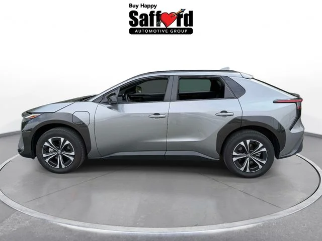 2024 Toyota bZ4X XLE - Photo 5