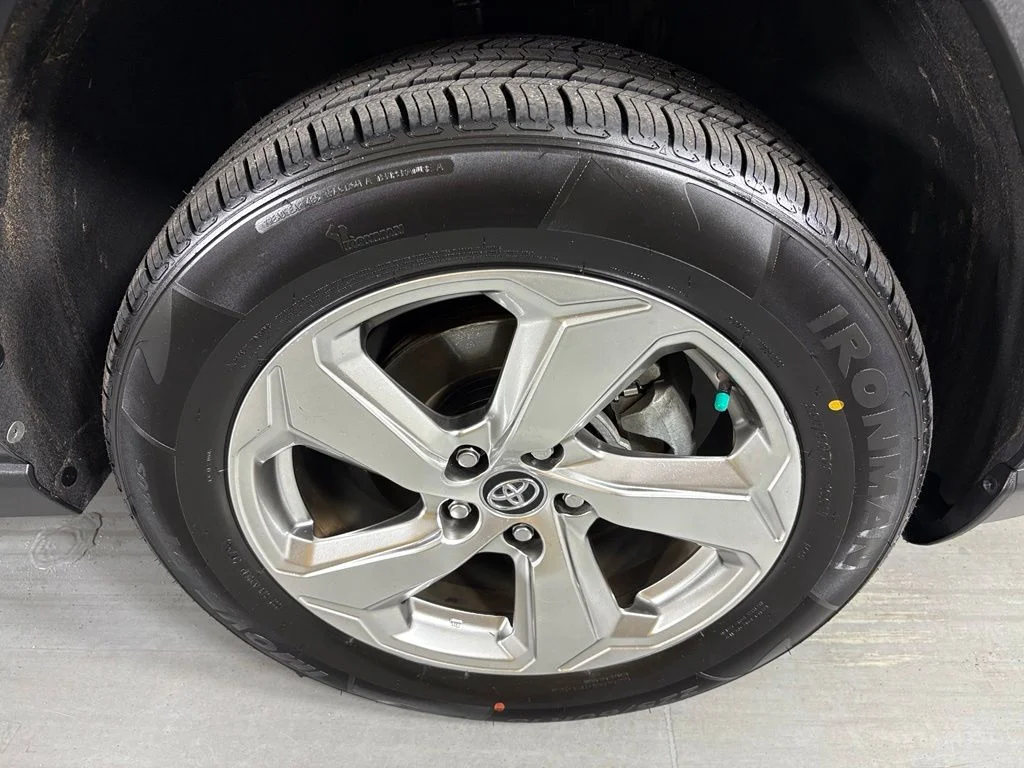Used 2021 Gray Toyota Limited image 10