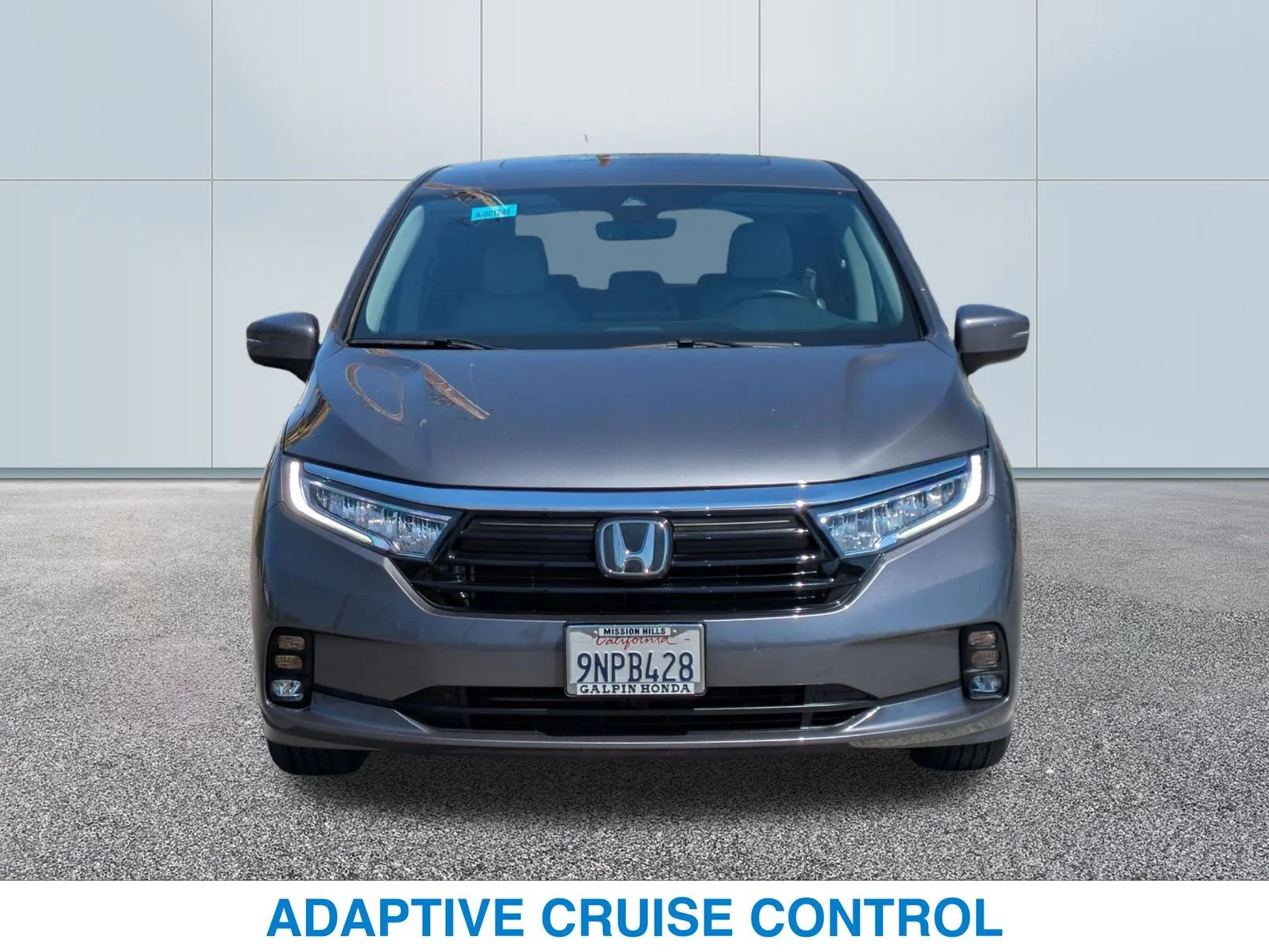 Used 2024 Gray Honda EX-L image 3