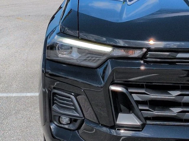 Certified Used 2025 Black Chevrolet Z71 image 10