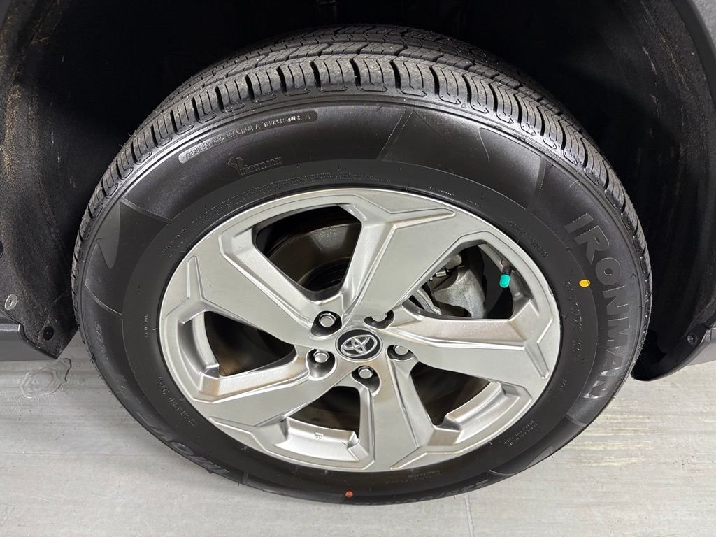 Used 2021 Gray Toyota Limited image 10