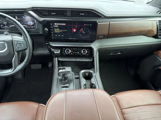 Used 2025 Gray GMC Denali Ultimate image 14