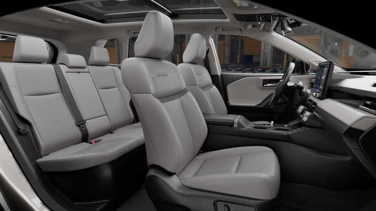 New 2026 Wind Chill Pearl <sup>1</sup> Toyota  Limited image 22