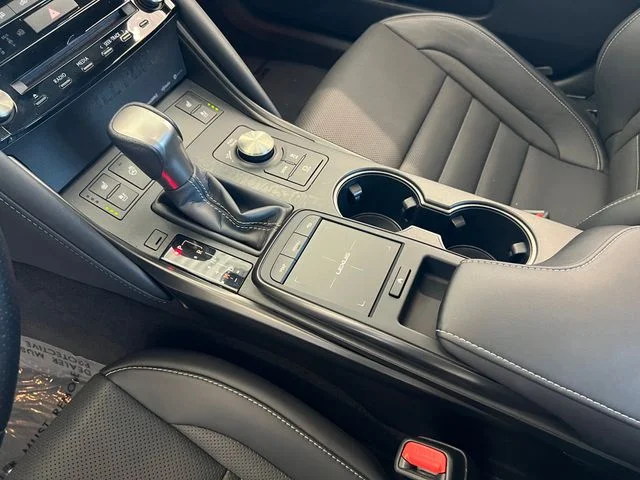 Used 2025 Ultra White Lexus 350 F SPORT image 29