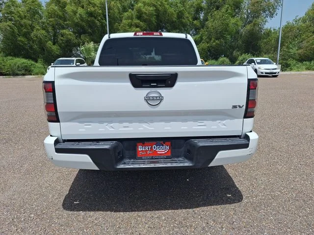 Used 2024 White Nissan SV image 6