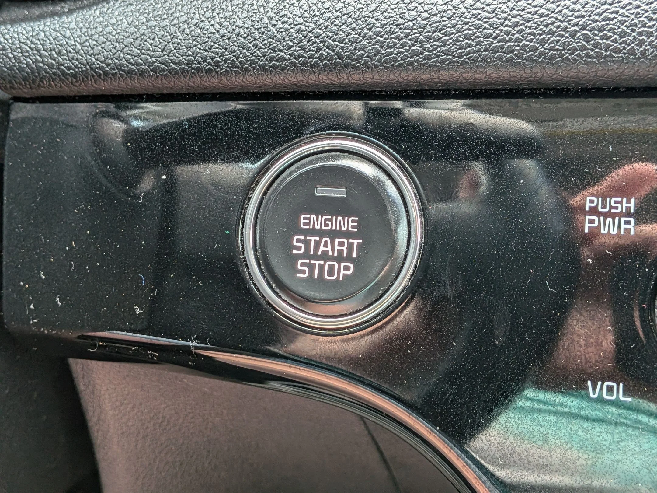 Used 2021 Snow White Pearl Kia EX image 23