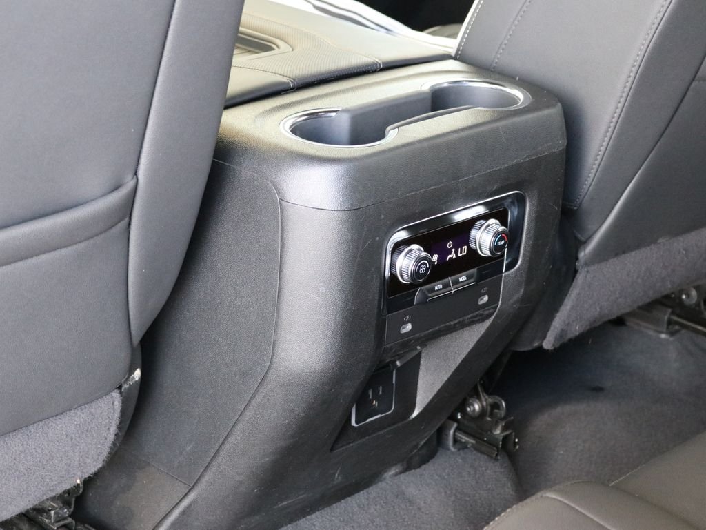 Used 2024 Black GMC SLT image 17