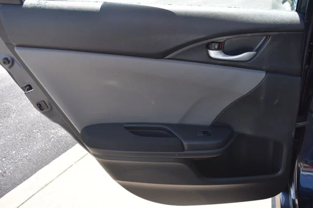 Used 2018 Gray Honda EX image 13