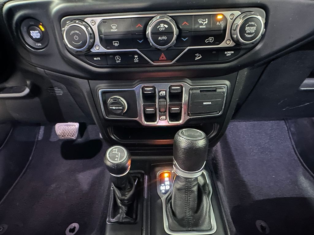 Used 2021 Black Jeep Unlimited Sport S image 29