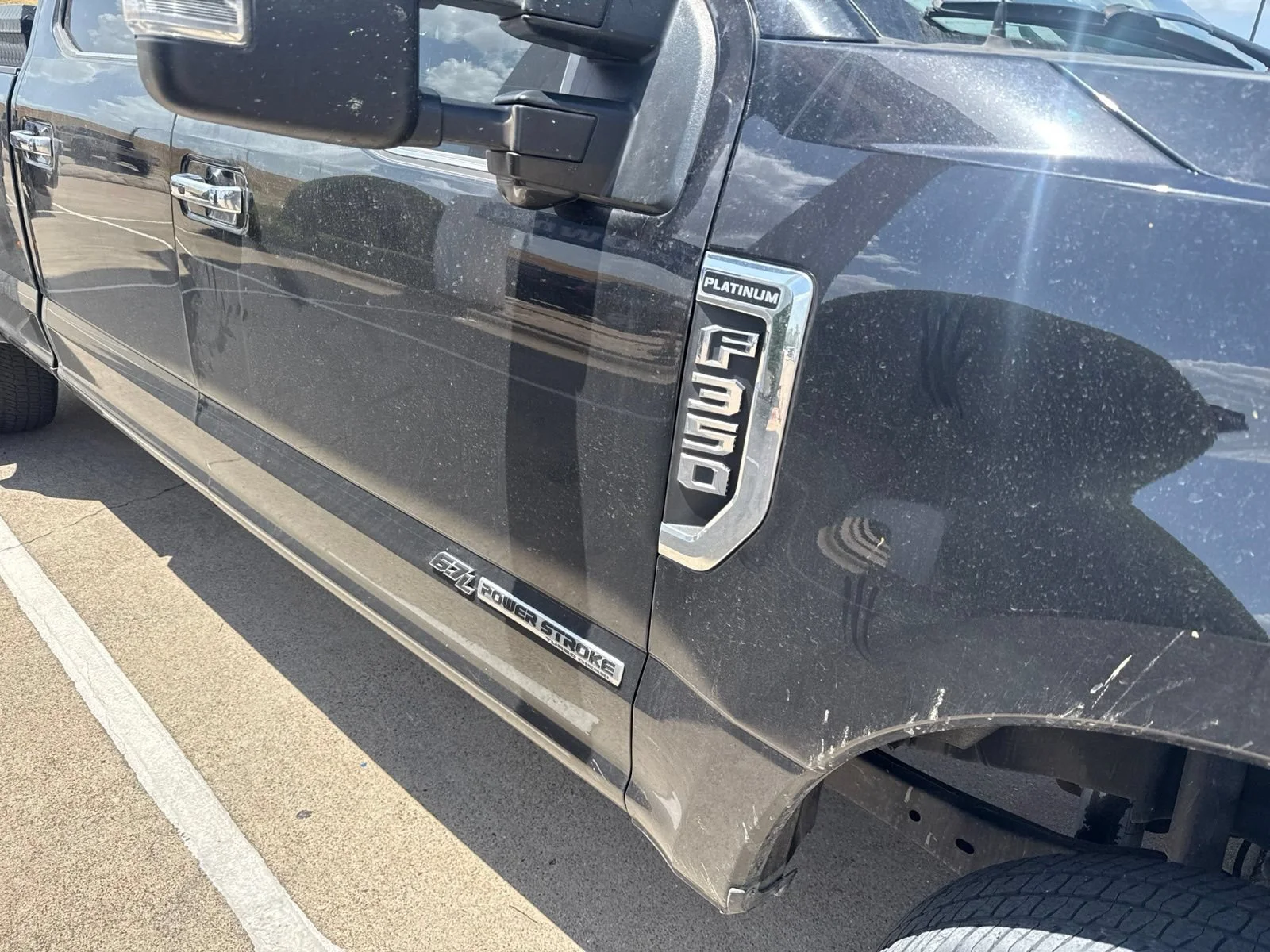 Used 2019 Black Ford Platinum image 6
