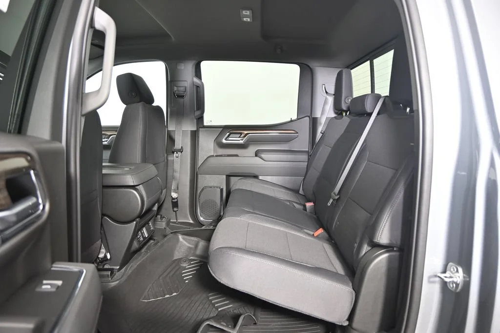2026 Chevrolet Silverado 1500 LT - Photo 17
