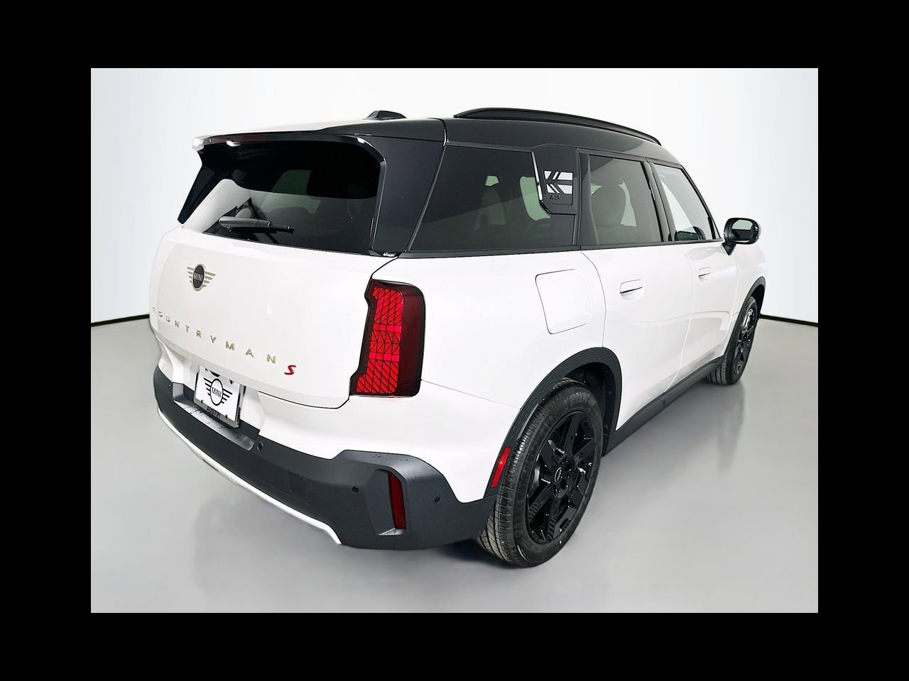 New 2027 Nanuq White Metallic MINI OXFORD EDITION image 5