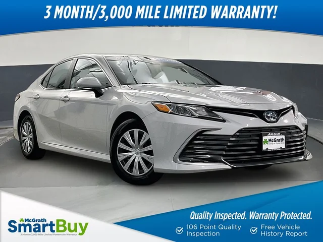 2022 Toyota Camry Hybrid LE