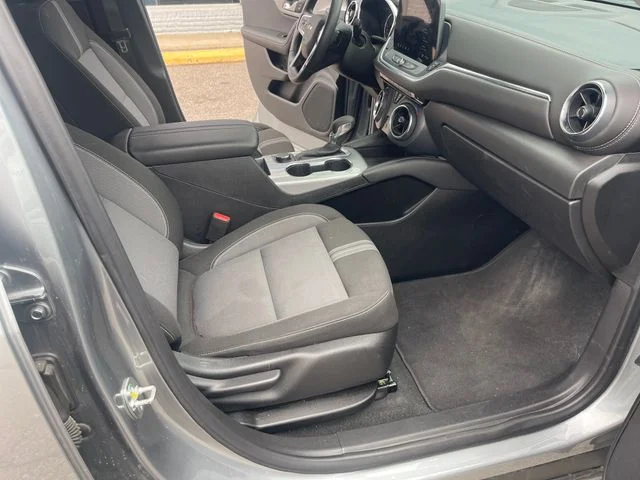 Used 2025 Gray Chevrolet LT image 32