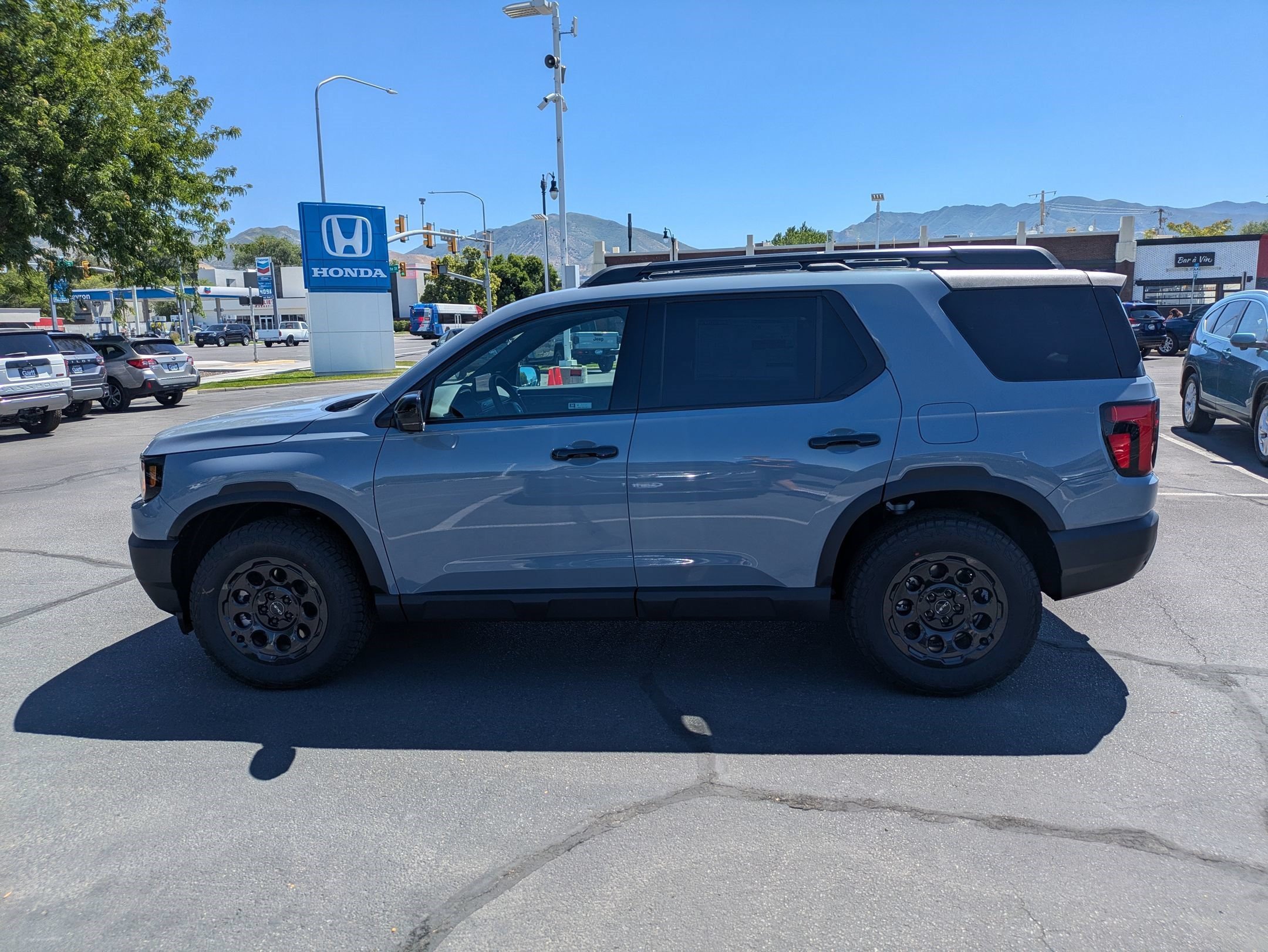 New 2026 Sonic Gray Pearl Honda TrailSport Elite Blackout image 7