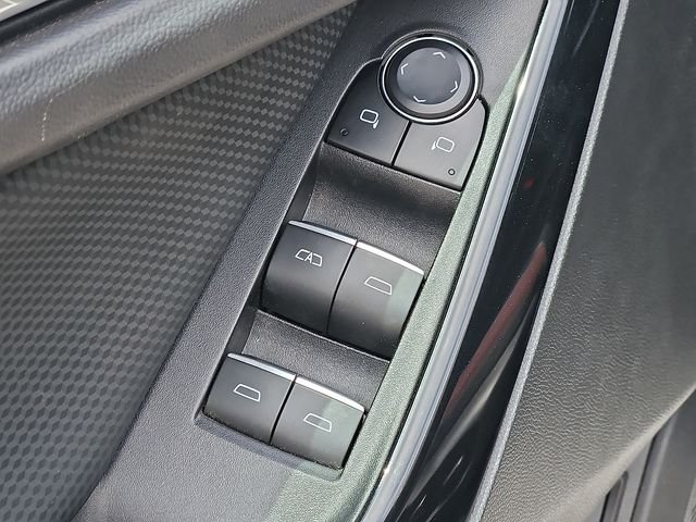 Used 2025 Gray Chevrolet RS image 13