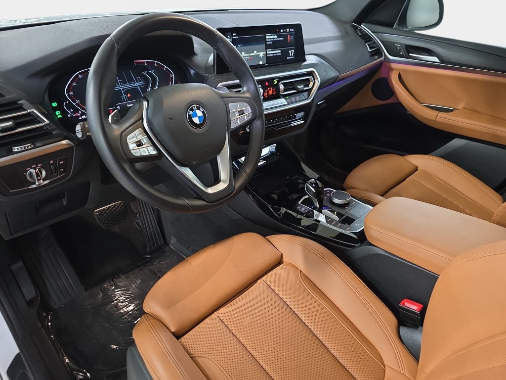 Used 2024 Mineral White Metallic BMW sDrive30i image 19