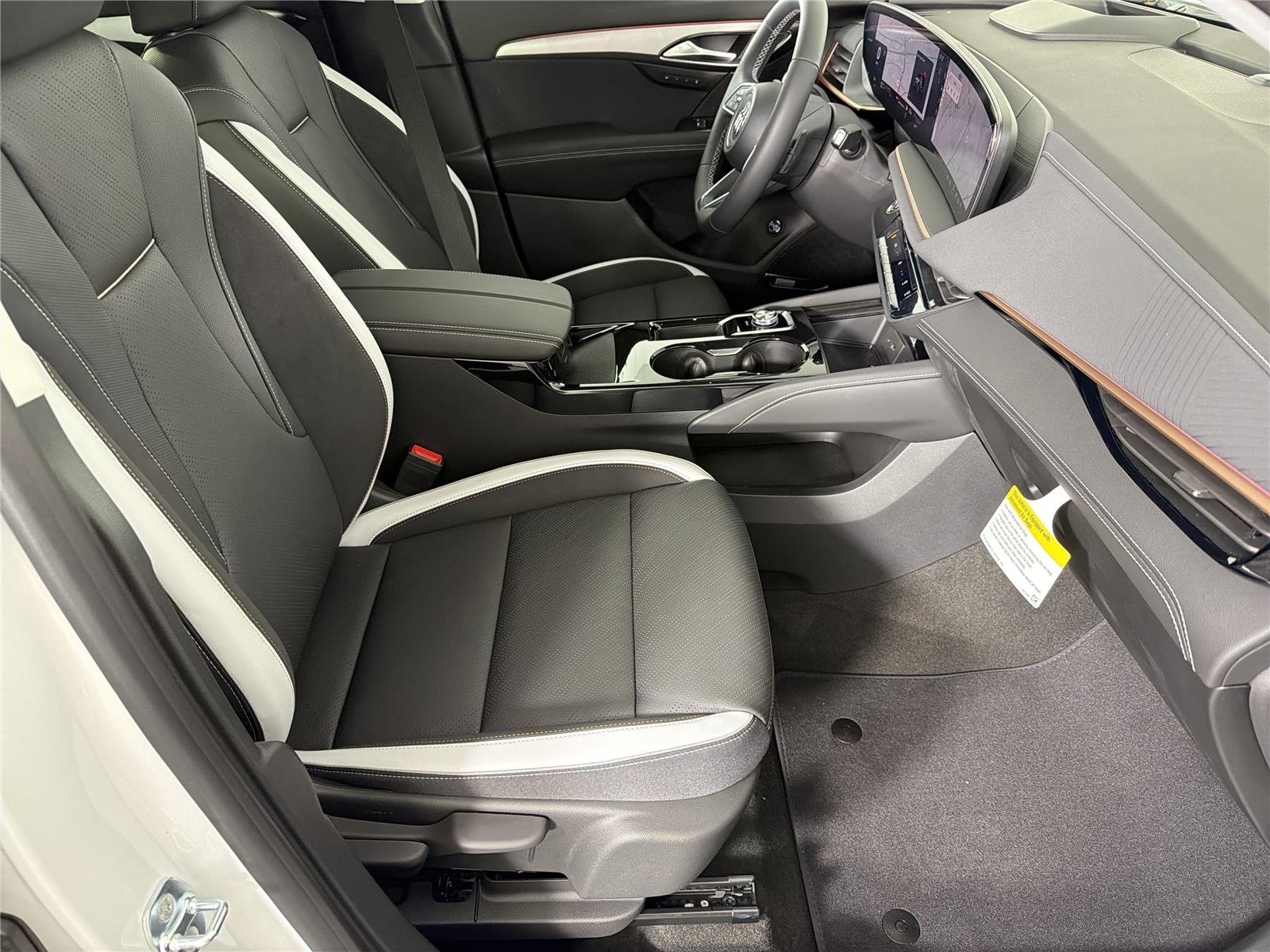 2026 Buick Envision Sport Touring - Photo 11