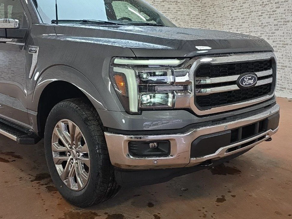 New 2026 Gray Ford Lariat image 8
