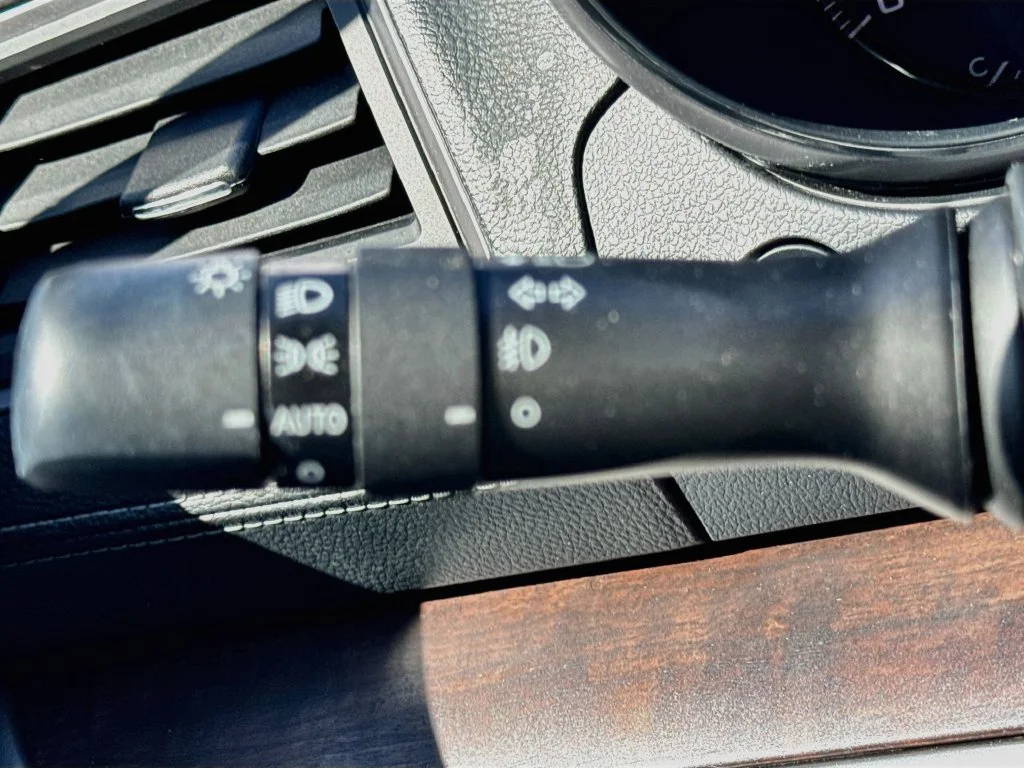 Used 2019 Black Subaru 2.5i image 12