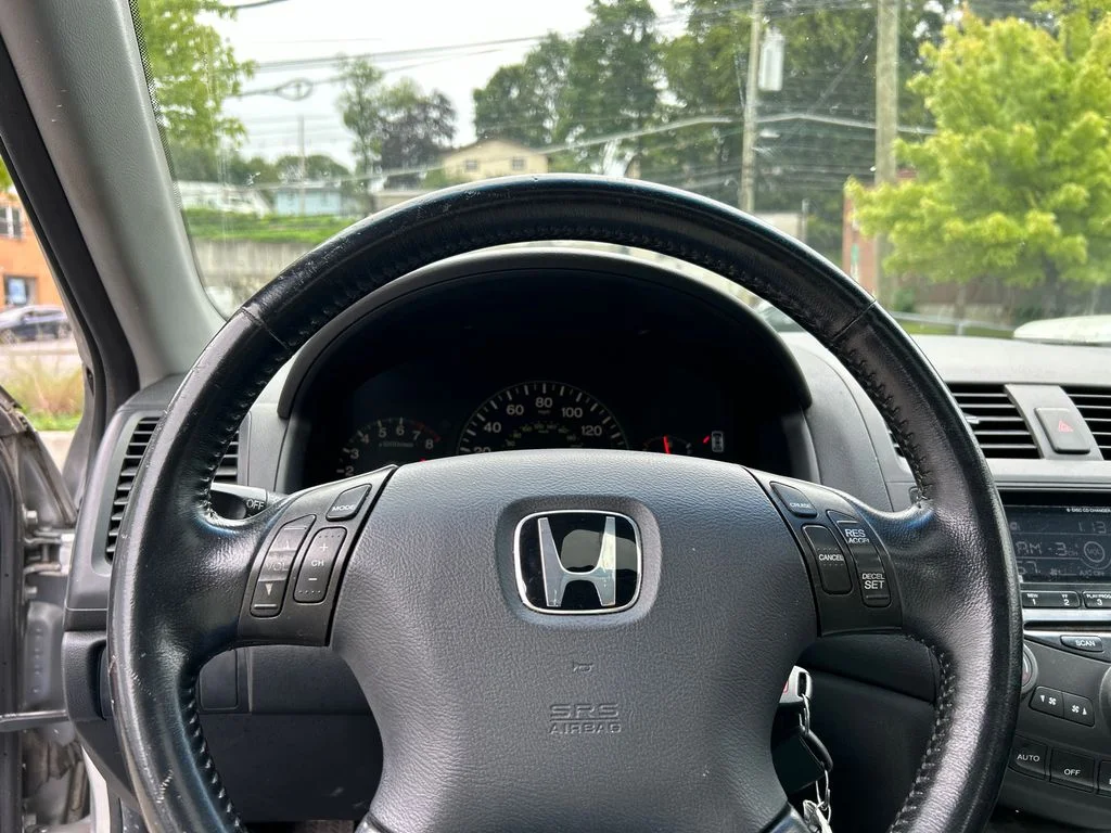 Used 2003  Honda EX image 11