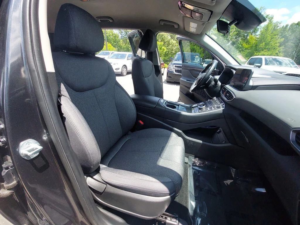 Used 2023 Gray Hyundai SEL image 10