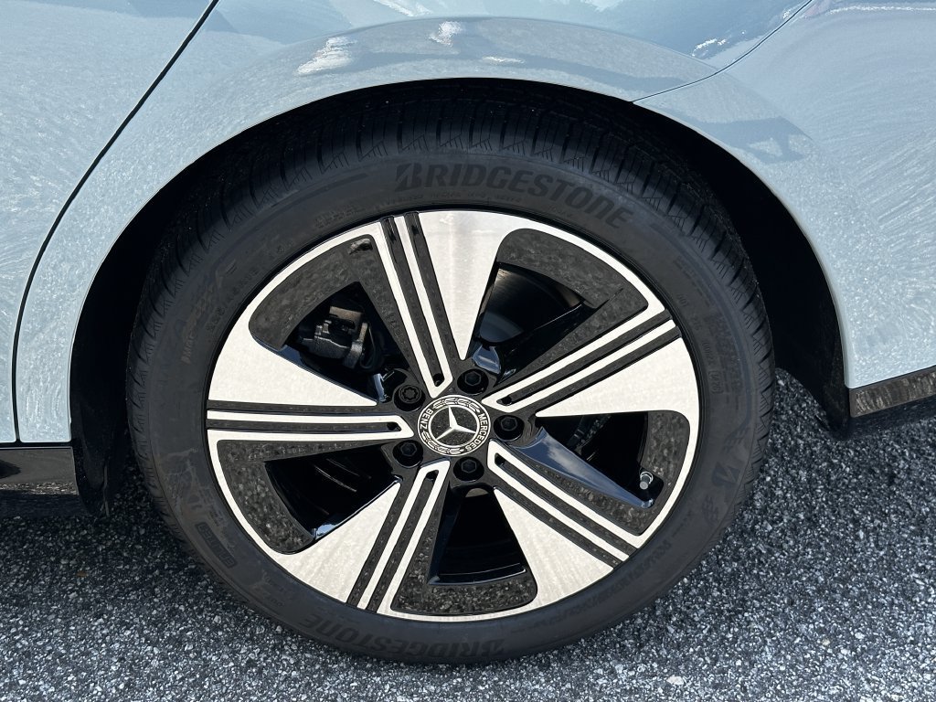 New 2027 Liquid Crystal Green Mercedes-Benz CLA 220 Hybrid image 55