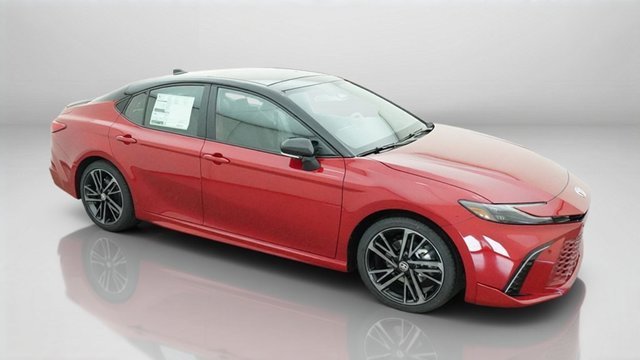 New 2026 Supersonic Red with Midnight Black Metallic roof Toyota XSE image 6
