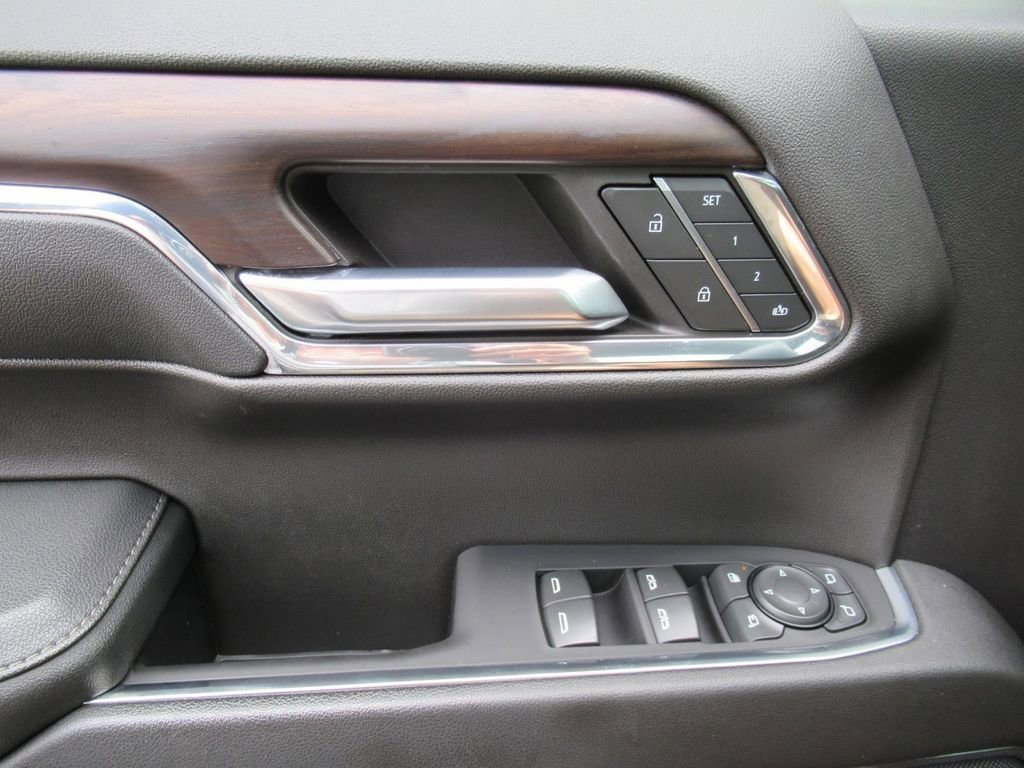 2024 GMC Sierra 1500 SLT - Photo 20