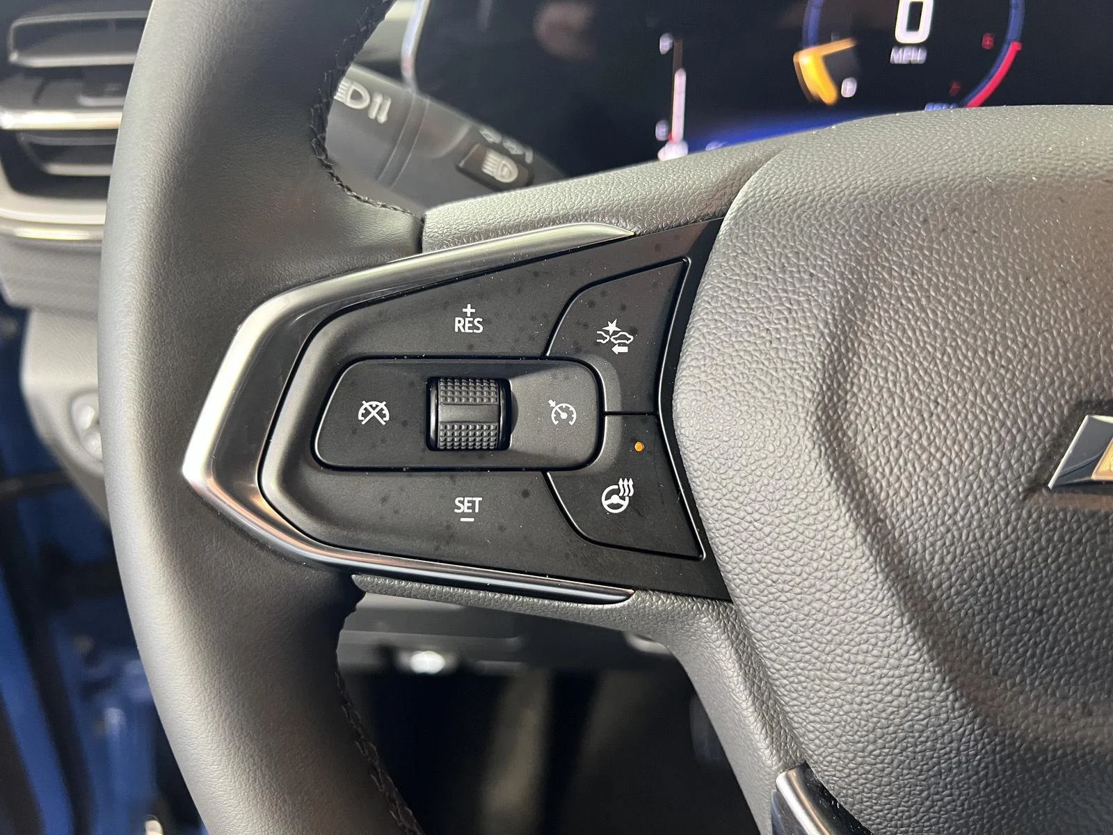 Used 2024 Fountain Blue Chevrolet LT image 8