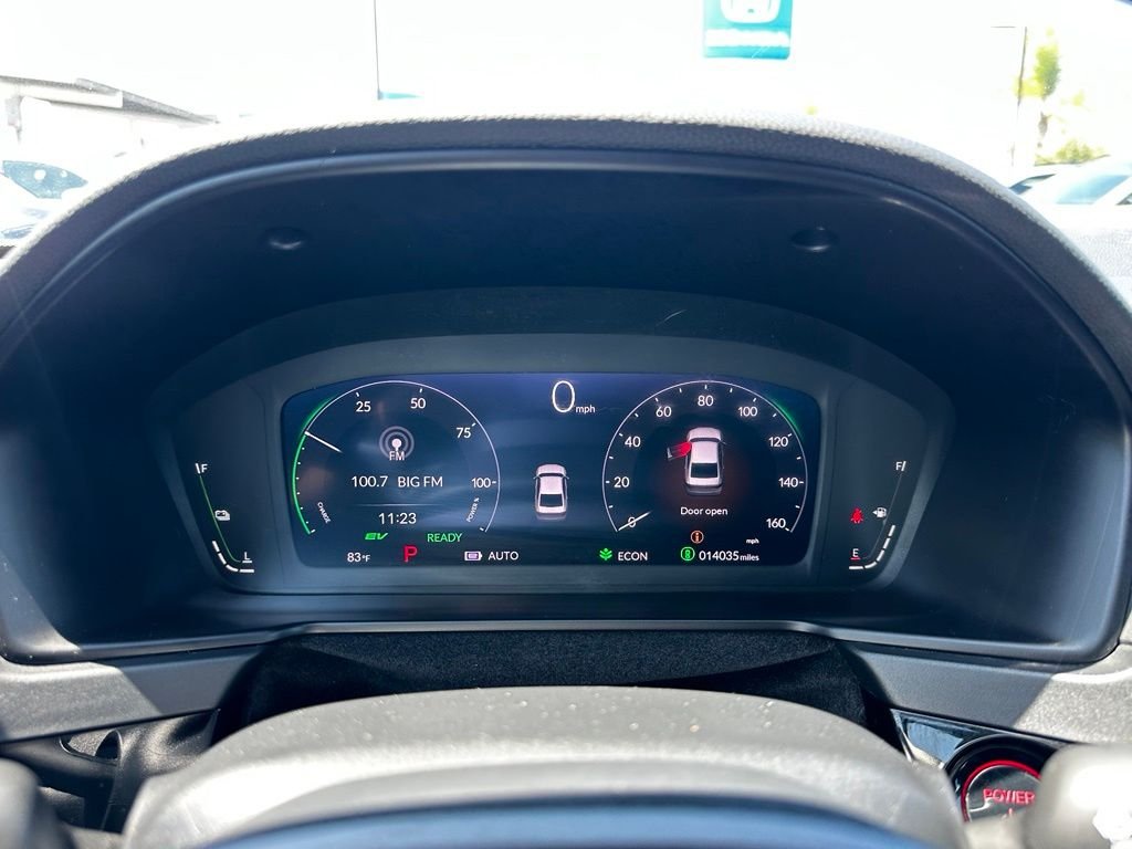 Used 2024 Gray Honda EX-L image 26
