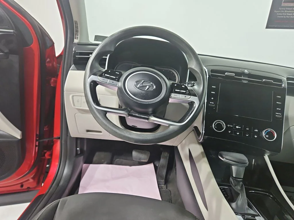 Used 2023 Red Hyundai SEL image 14
