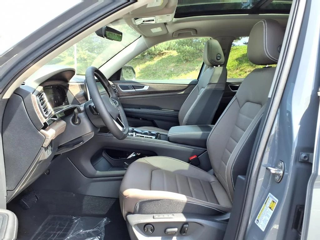 New 2026 Pure Gray Volkswagen SEL image 8