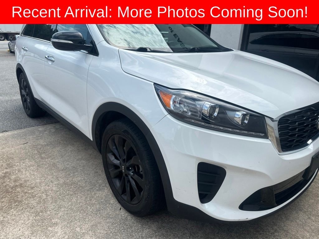 Used 2020 Snow White Pearl Kia S image 2