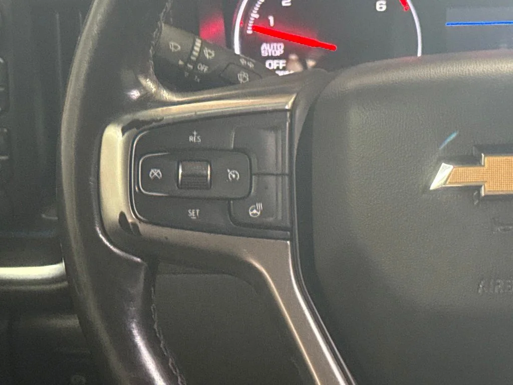 Used 2020 Summit White Chevrolet LT image 17