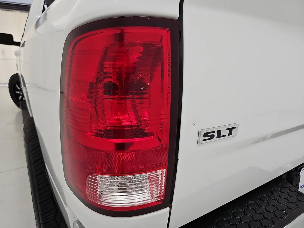 Used 2019 White Ram SLT image 39