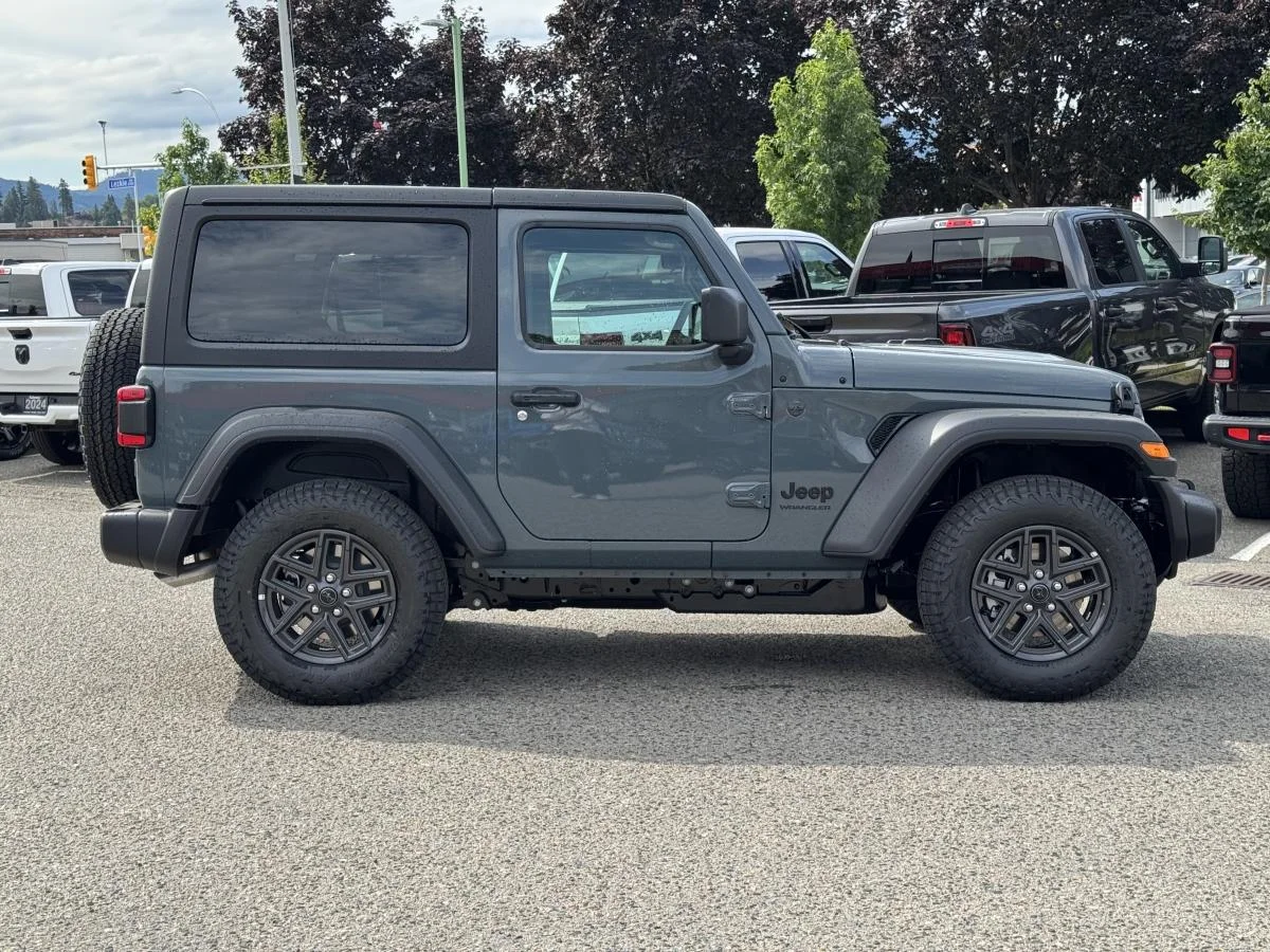 New 2026 Dark blue Jeep Sport S image 4