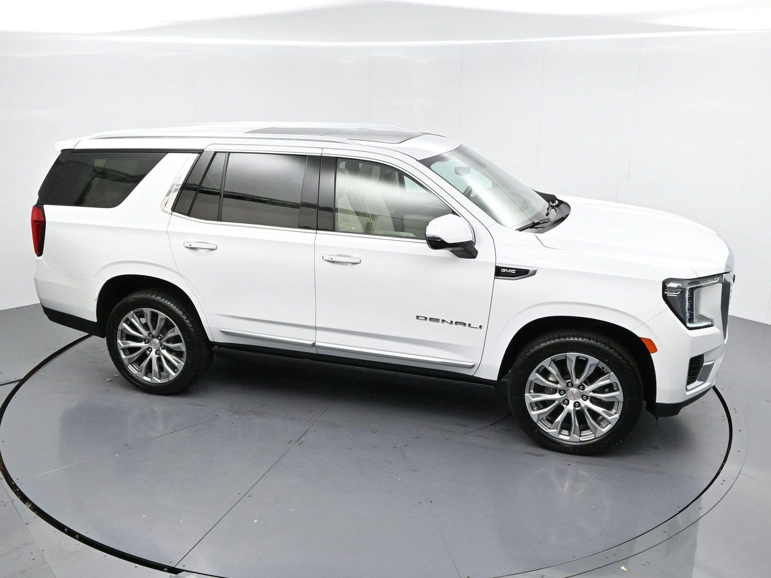 Used 2021 Summit White GMC Denali image 42