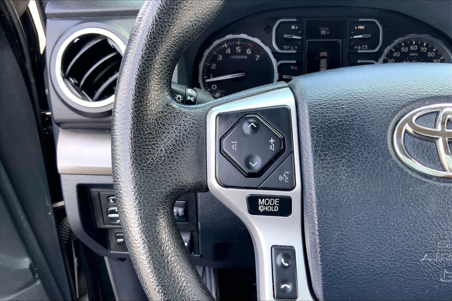 Used 2019 Midnight Black Metallic Toyota SR5 image 23