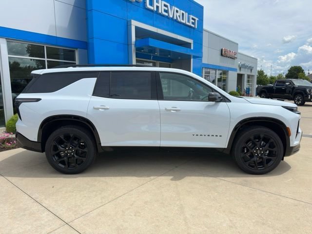 New 2026 Polar White Tricoat Chevrolet RS image 6