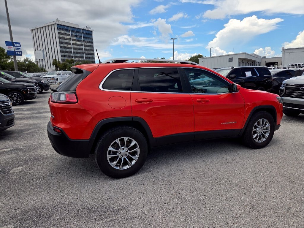 2021 Jeep Cherokee Latitude Lux - Photo 15