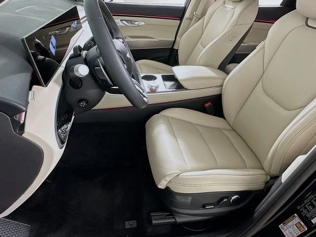 New 2026 Black Genesis 2.5T Select image 10