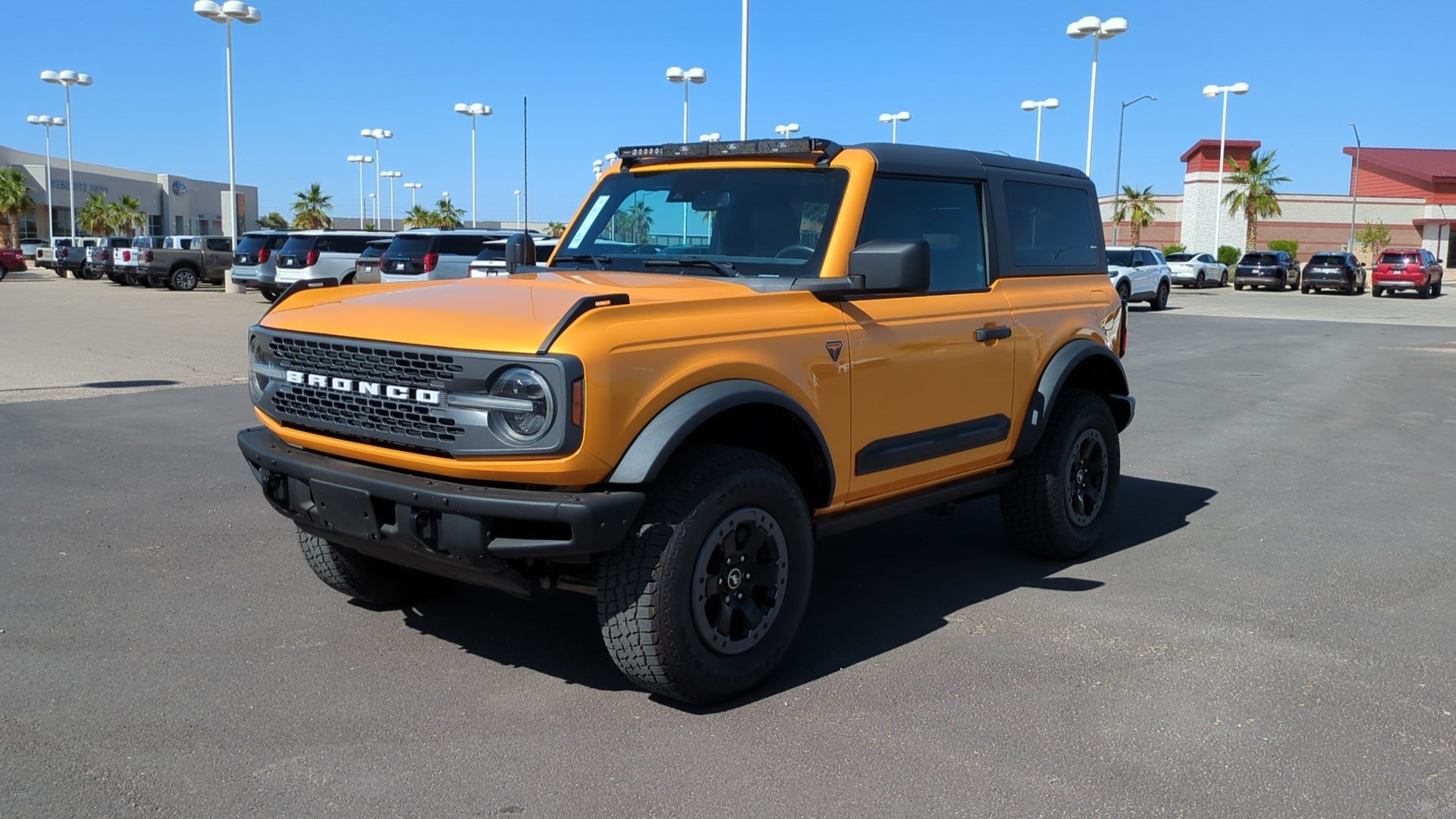 Used 2021 Orange Metallic Ford Badlands image 7