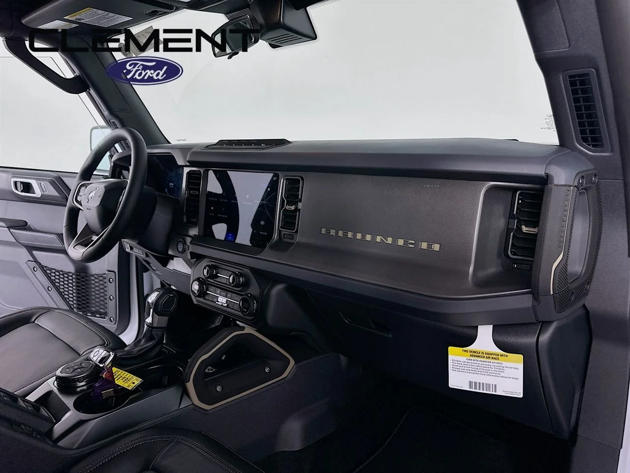 New 2026 Oxford White Ford Badlands® image 32