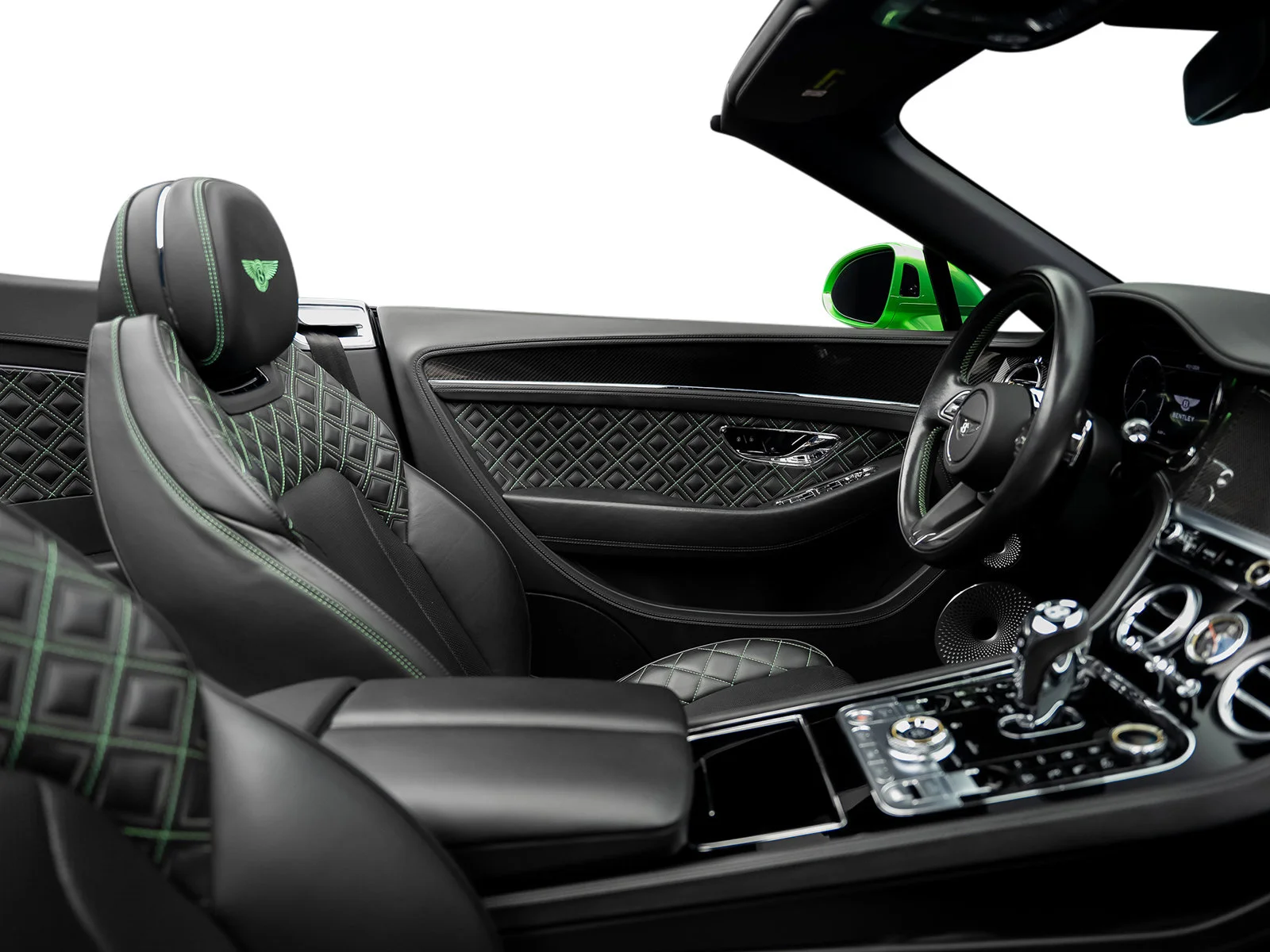 Used 2021  Bentley V8 image 56